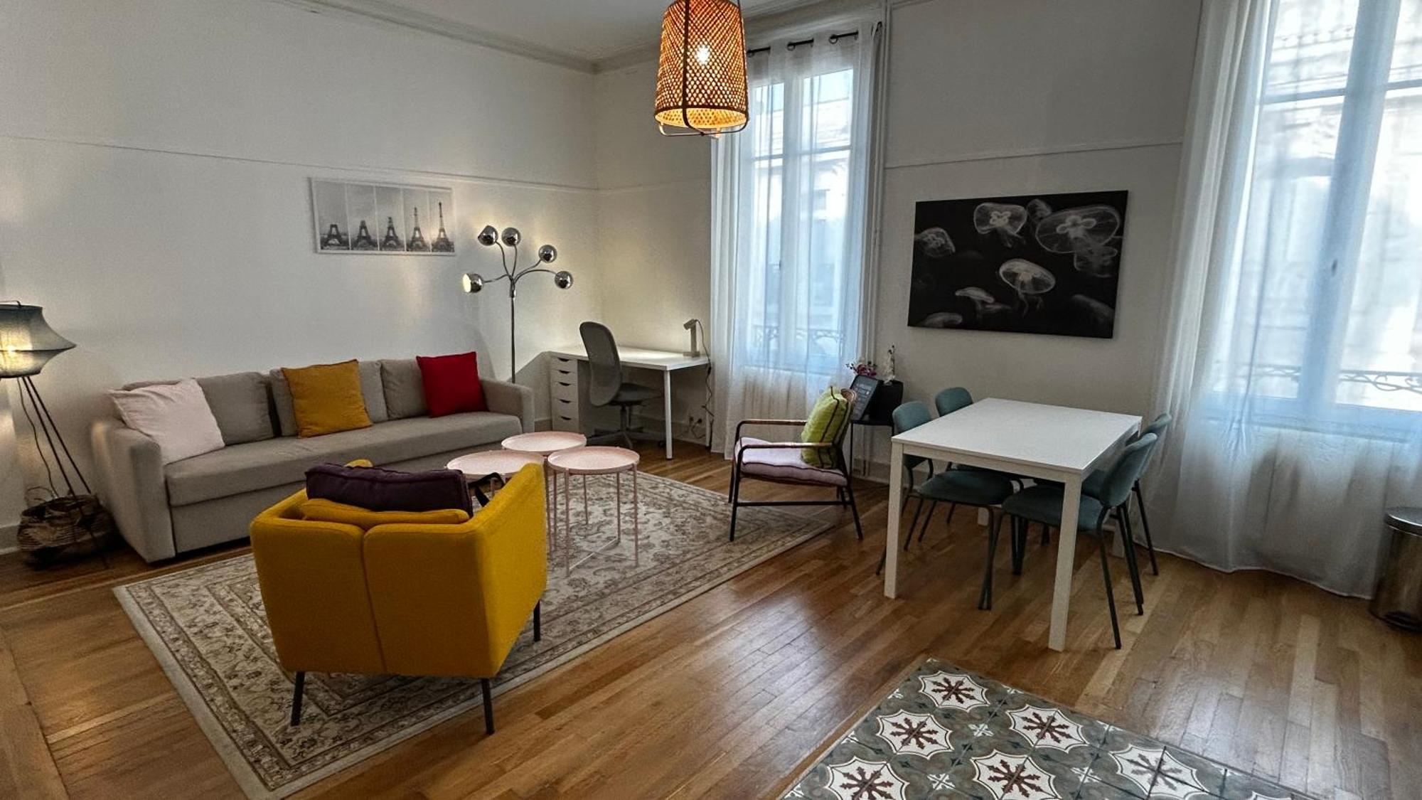 Martroi - Coeur De Ville - 3 Pieces 80 M2 Tv - Internet Haut Debit - Loisirs Et Affaires Orléans Esterno foto
